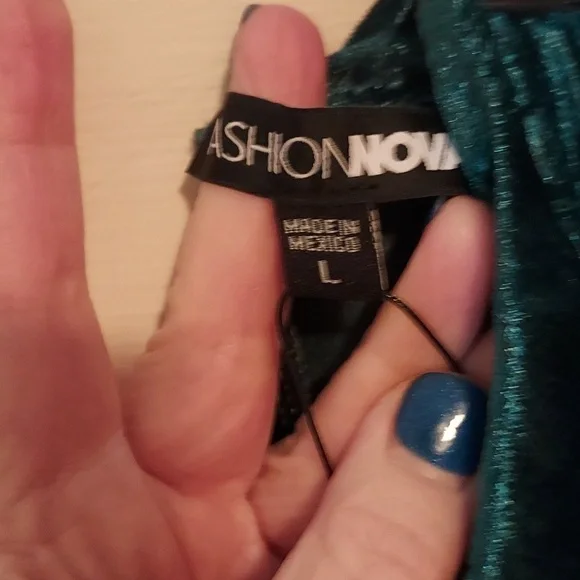 Fashion Nova Velvet Jumpsuit in Hunter - Picture 11 of 16